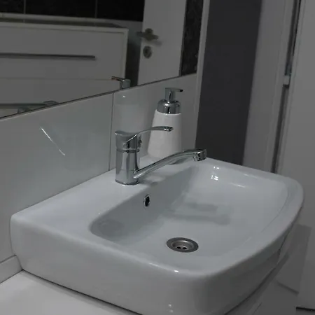 홈스테이 Apartman Timea